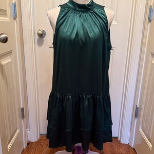 Elegant Green Sleeveless Dress